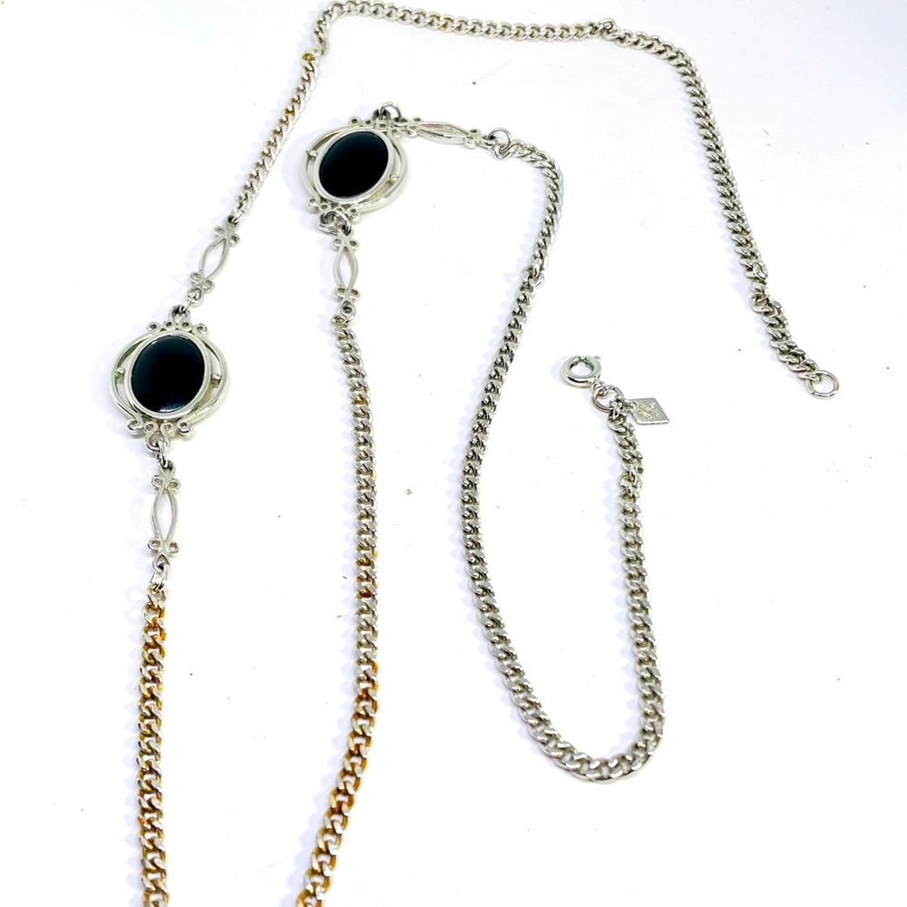 Vtg “Sarah Cov” silvertone chains black enamel  highlight links 32” necklace